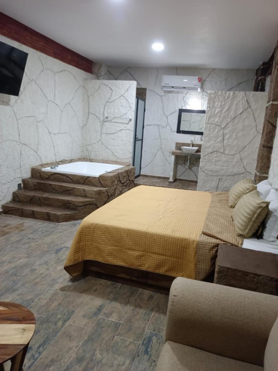 Hotel Spa El Gran Coral By Rotamundos Jocotepec Bagian luar foto